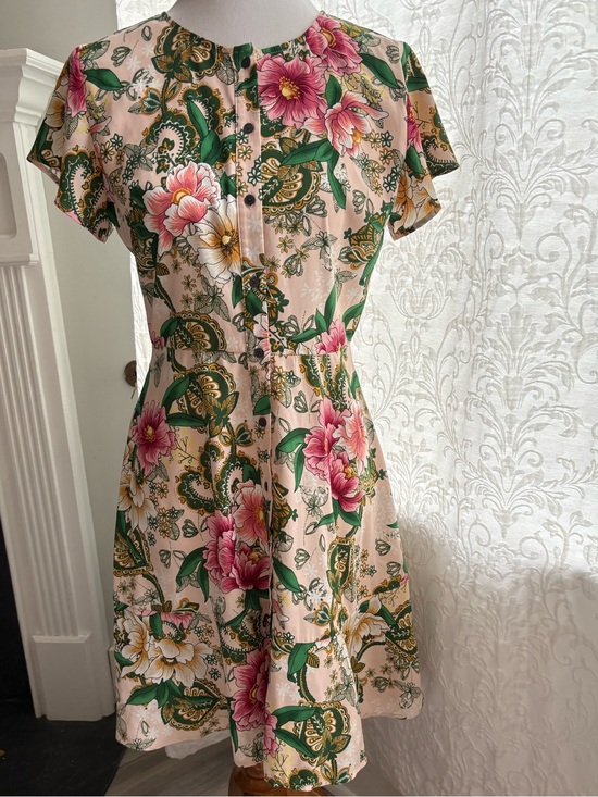 LOFT Dresses & Skirts - LOFT Pink Floral Midi Dress with Green Leaves